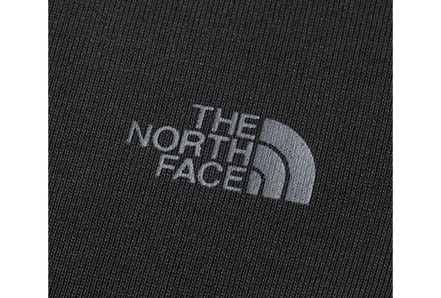 ノース・フェイスが発表した「モンキーマジック」サポートTシャツ