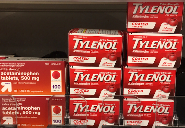 Tylenol タイレノール