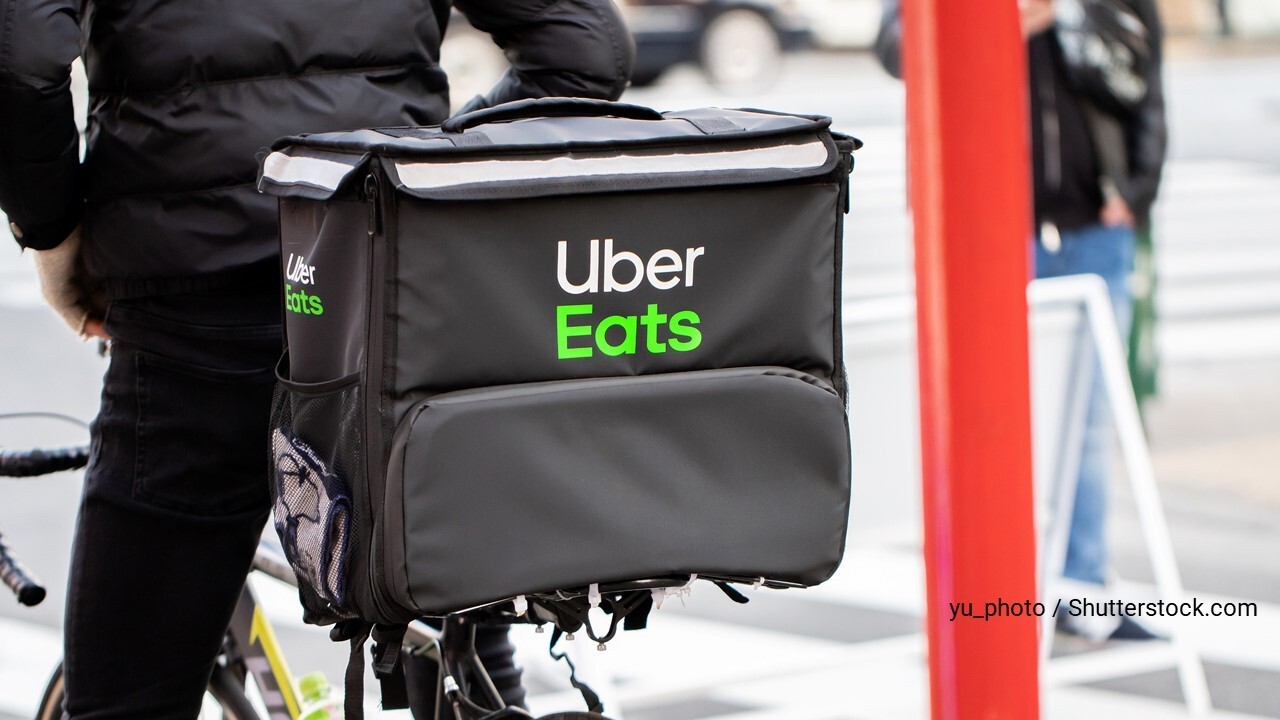 数量限定!特売 《未開封》Uber Eats ウーバーイーツ 配達用バッグ型ポーチ 限定