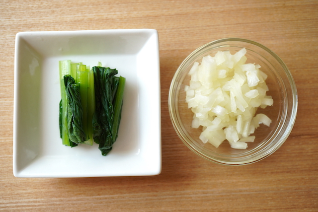 小松菜と玉ねぎ
