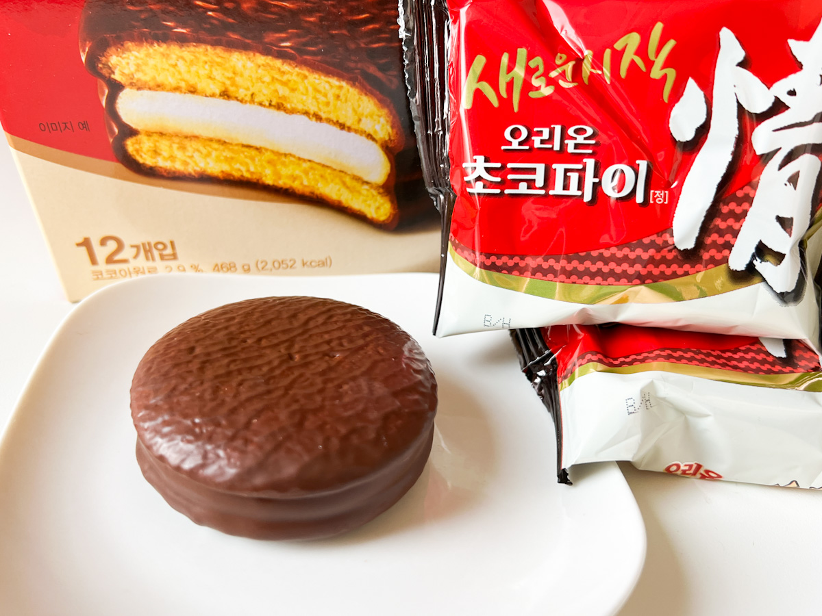 韓国の元祖チョコパイはマシュマロ入り！「チョコパイ情」【韓国お菓子図鑑Vol.8】